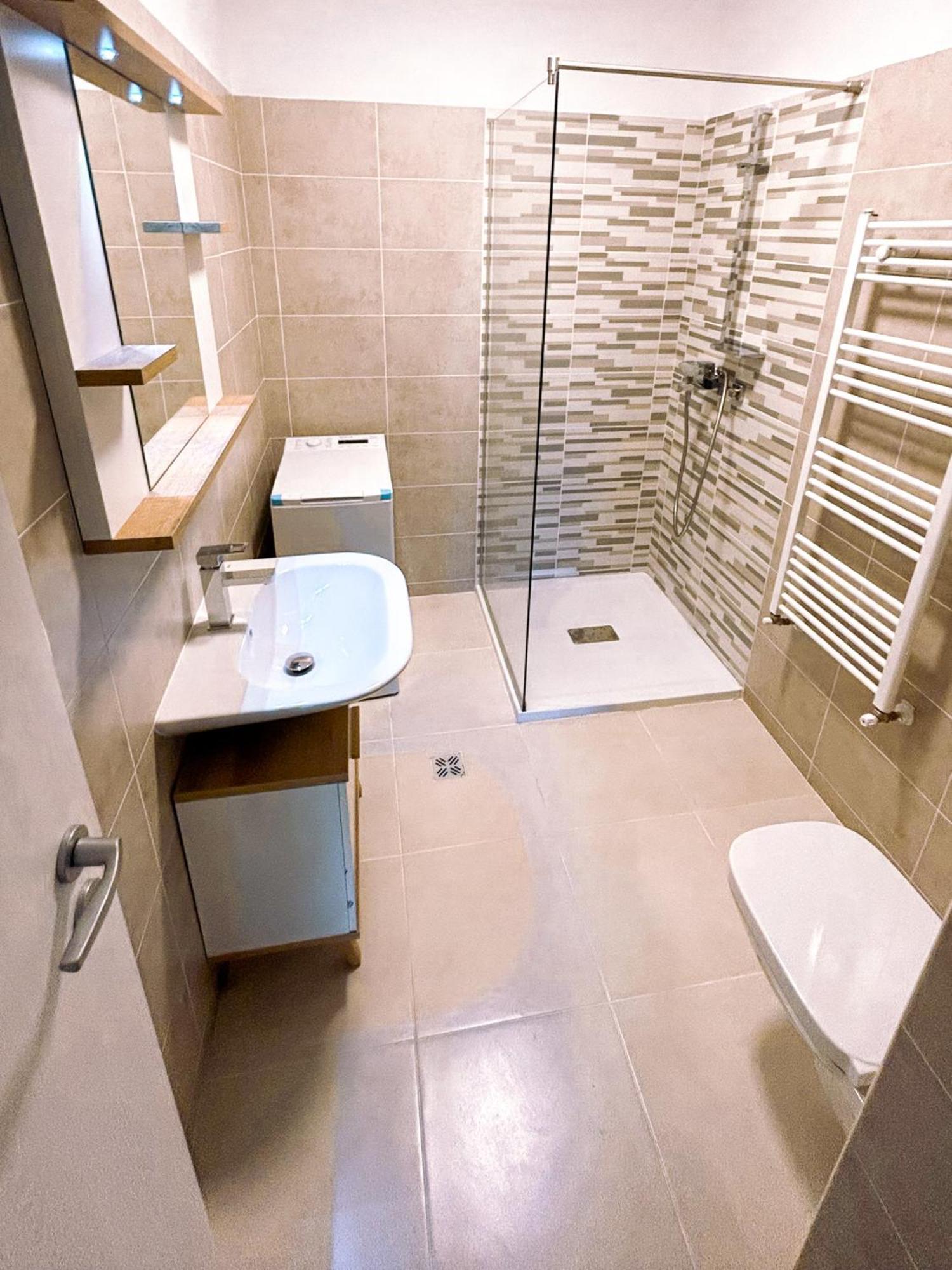 Bg Luximmo Apartments Cluj-Napoca Exterior foto